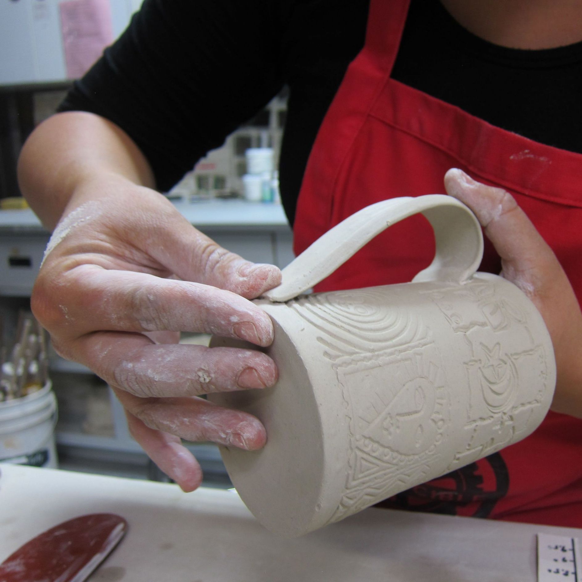 Art Advantage Pottery Tool Kit And Apron