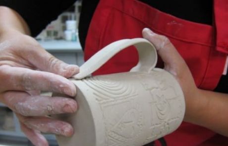 How to Glaze Pottery at Home – With or Without a Kiln